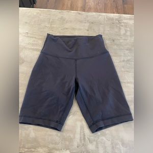 Lululemon wunder train shorts